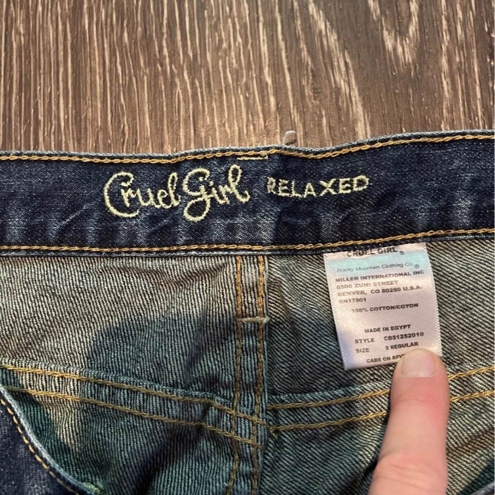 Woman’s Cruel Girl Relaxed fit size 9 jeans